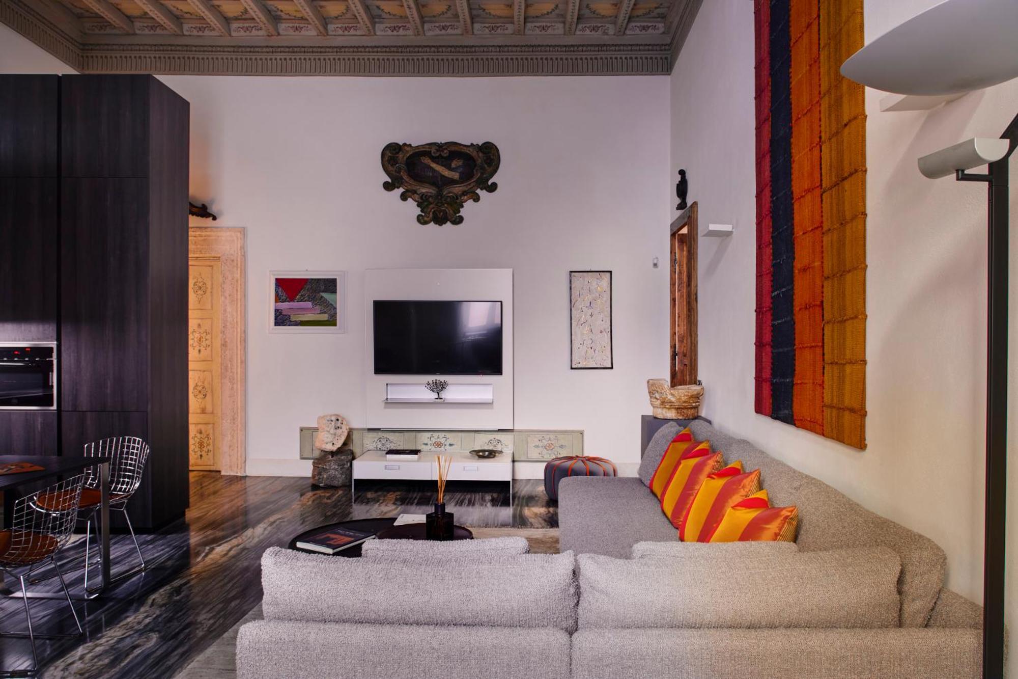 Palazzo Delle Pietre - Luxury Apartments Рим Экстерьер фото